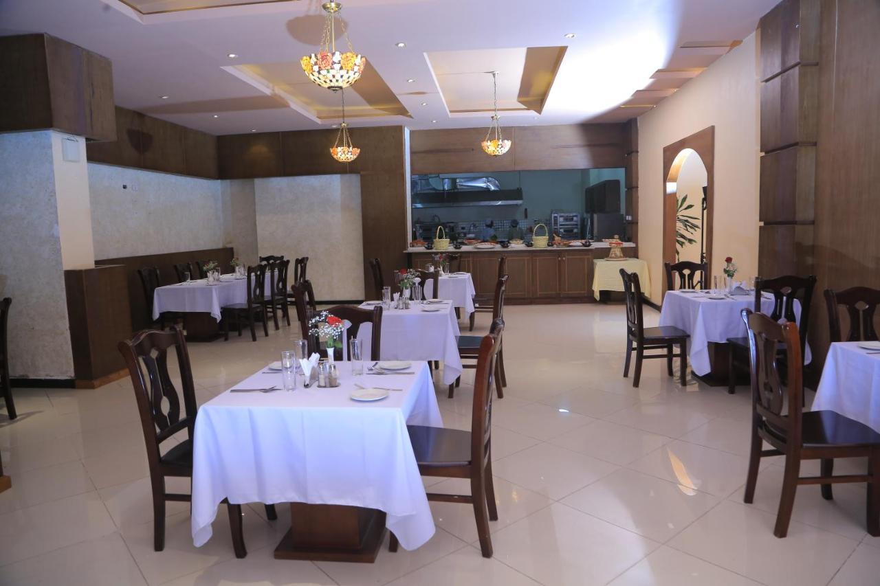 Daisy Hotel Addis-Abeba Extérieur photo