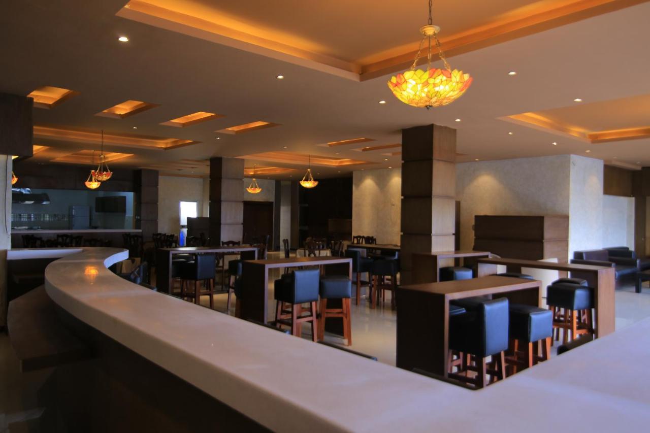 Daisy Hotel Addis-Abeba Extérieur photo